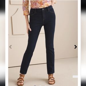 Chico's So Slimming Dark Wash Ankle Length Jeans Straight Leg Stretchy Size 1=8